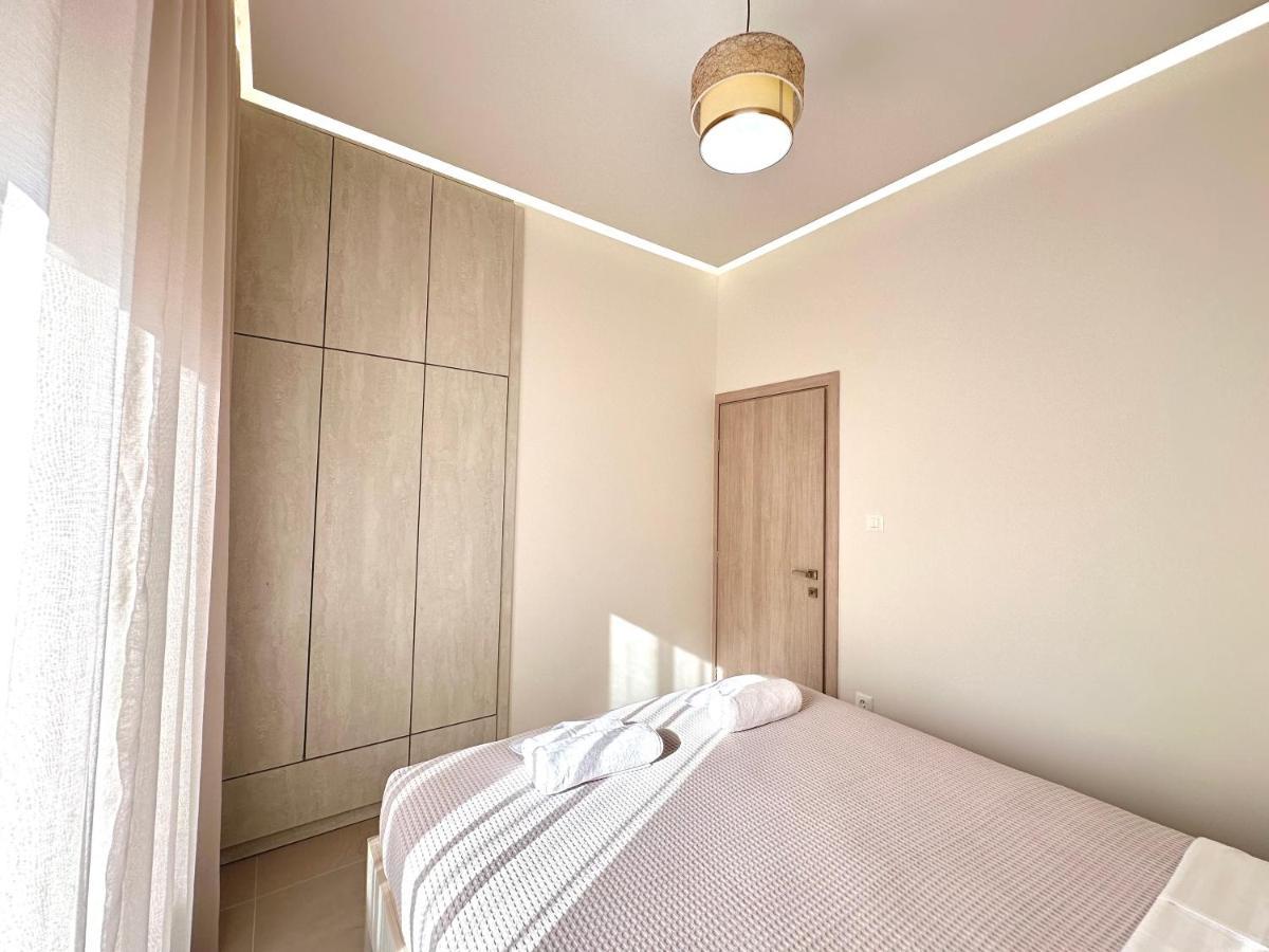 יאליסוס Seaside Deluxe Apartment מראה חיצוני תמונה